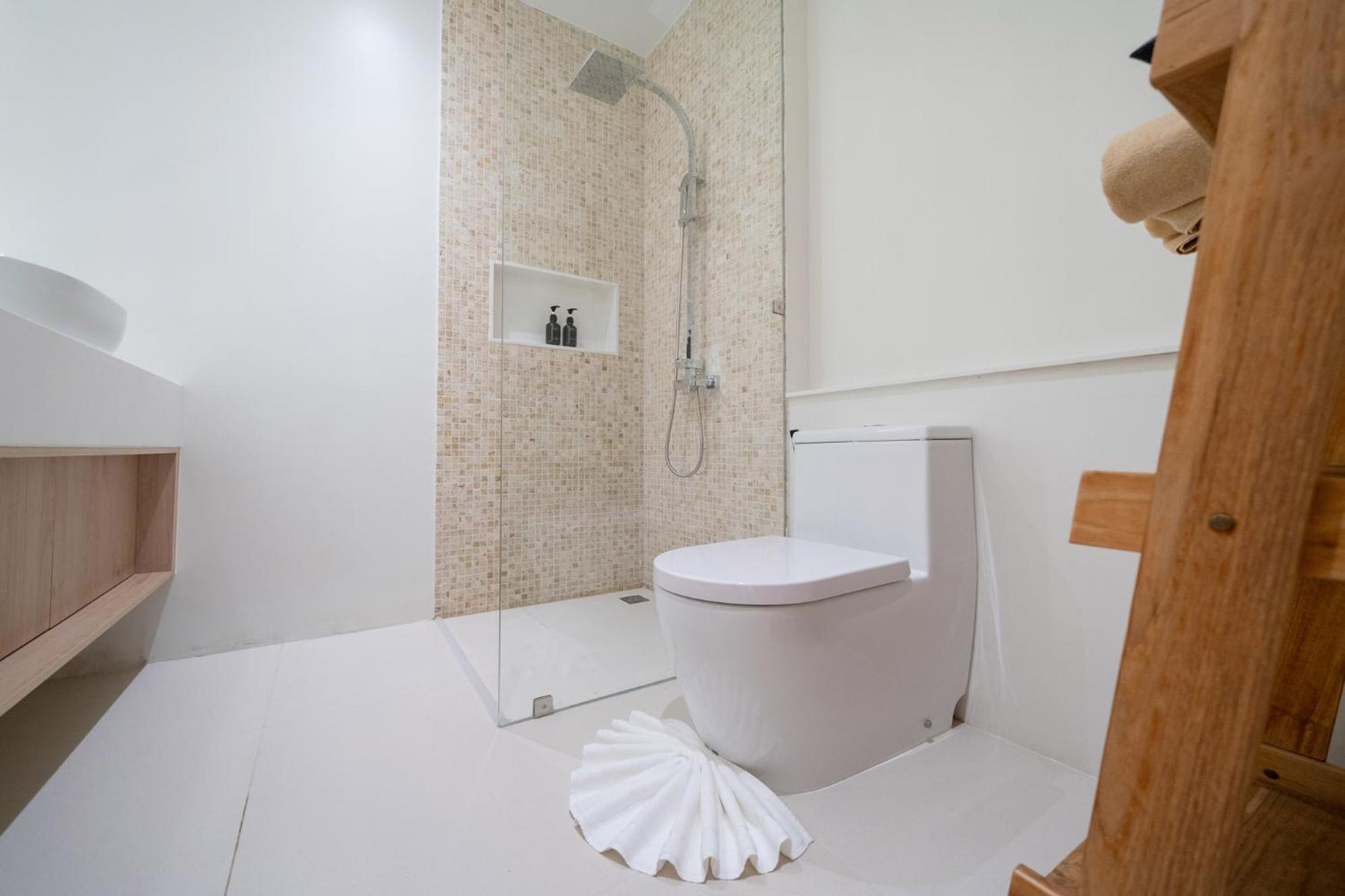 Coco Villas - Brand New 3 Bedroom Oasis - Guests Favorite * Phuket